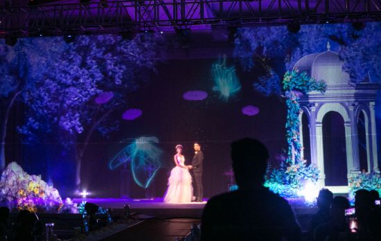 全息婚礼